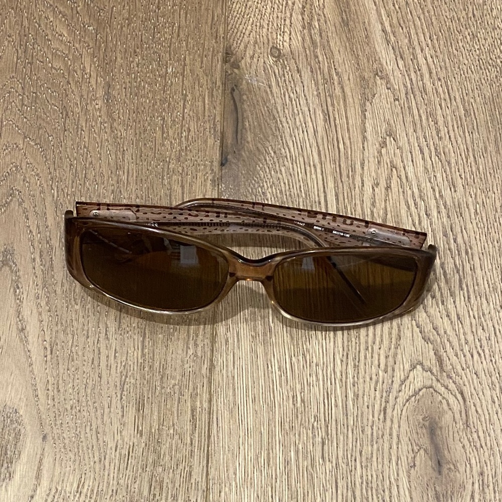 Vintage guess sunglasses